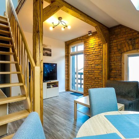 Apartament Dwupoziomowy Ski&Bike シクラルスカ・ポレンバ エクステリア 写真