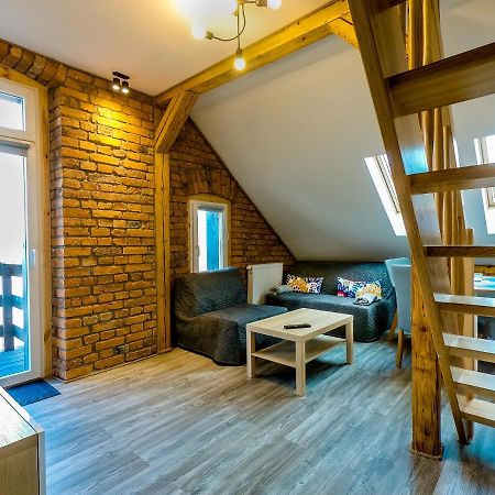 Apartament Dwupoziomowy Ski&Bike シクラルスカ・ポレンバ エクステリア 写真