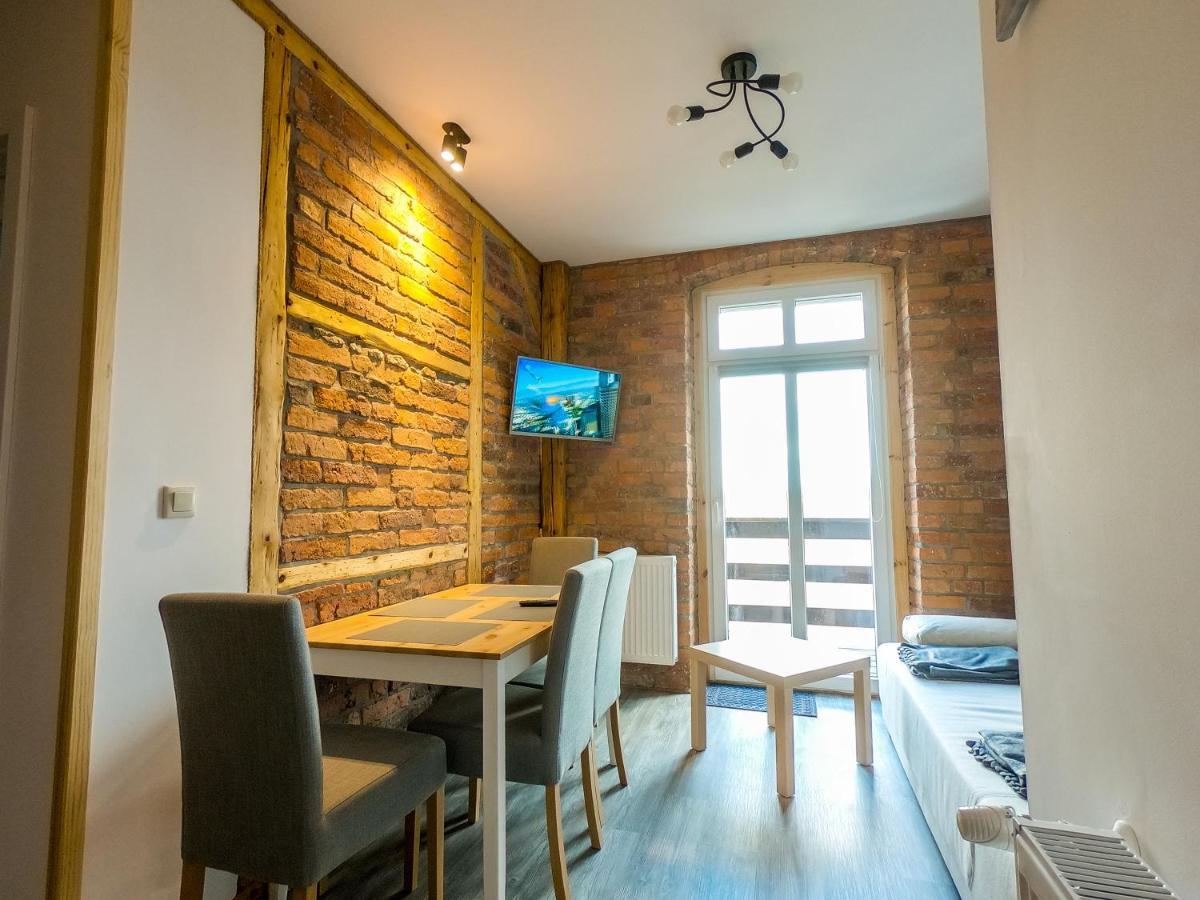 Apartament Dwupoziomowy Ski&Bike シクラルスカ・ポレンバ エクステリア 写真