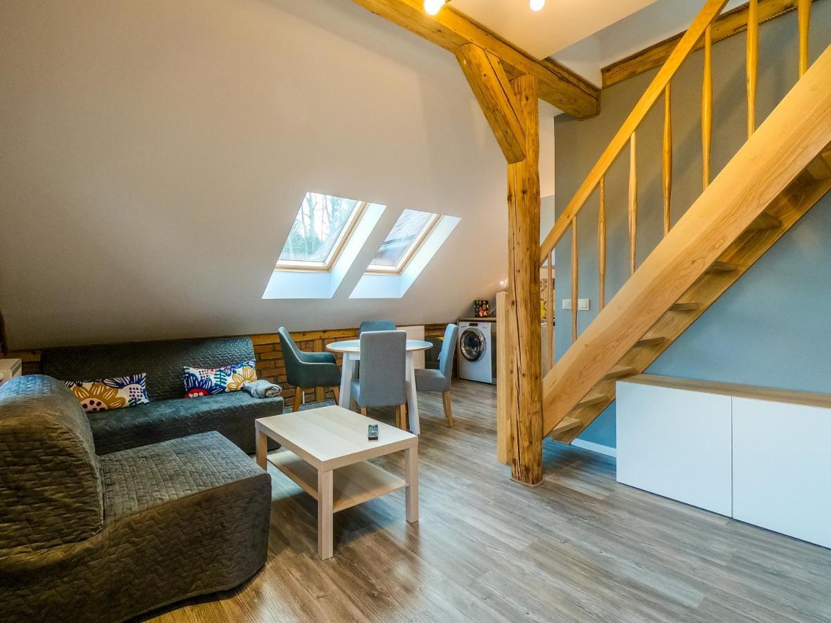 Apartament Dwupoziomowy Ski&Bike シクラルスカ・ポレンバ エクステリア 写真