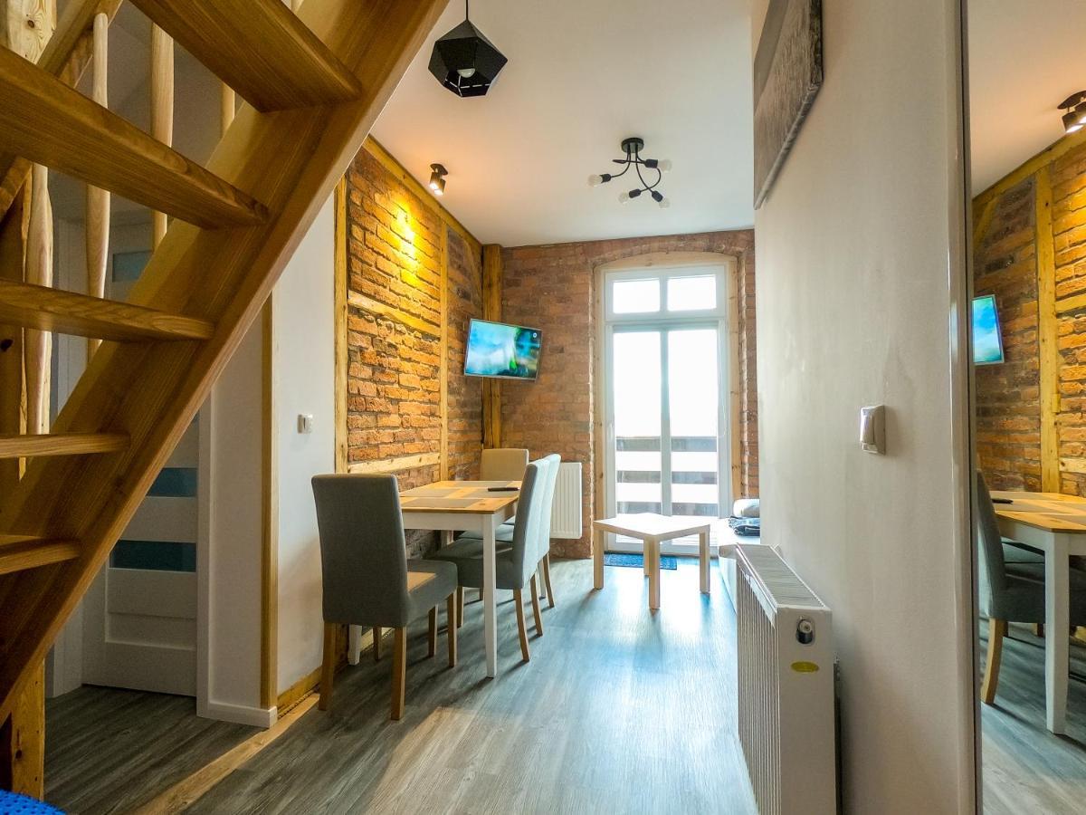 Apartament Dwupoziomowy Ski&Bike シクラルスカ・ポレンバ エクステリア 写真