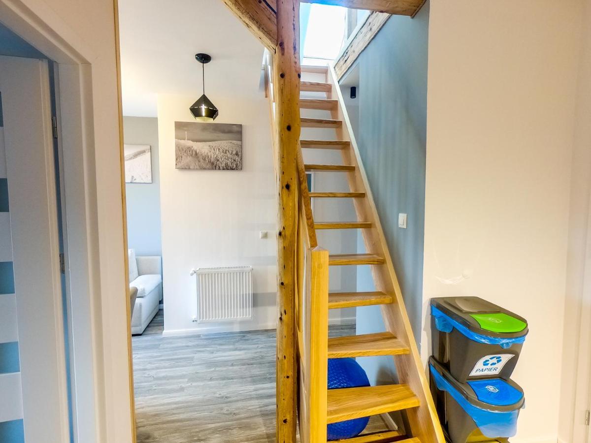Apartament Dwupoziomowy Ski&Bike シクラルスカ・ポレンバ エクステリア 写真
