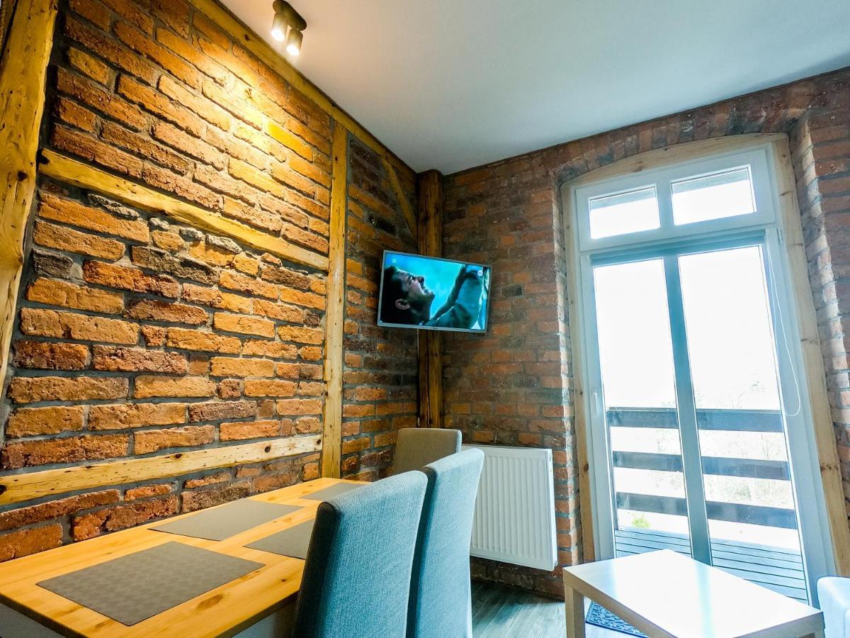 Apartament Dwupoziomowy Ski&Bike シクラルスカ・ポレンバ エクステリア 写真